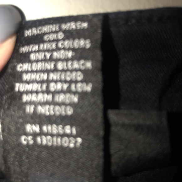 Lane Bryant  Black Twill Capri Size 22 - Picture 7 of 7